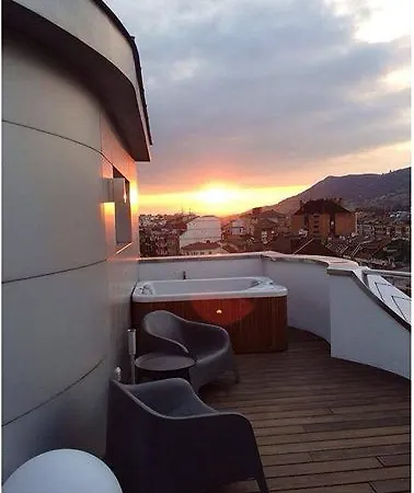 Отель Nature Овьедо