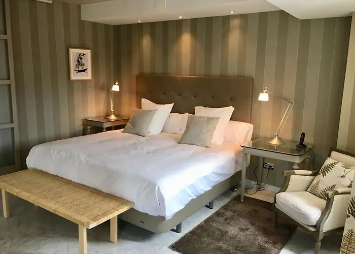 Nature Szálloda Oviedo